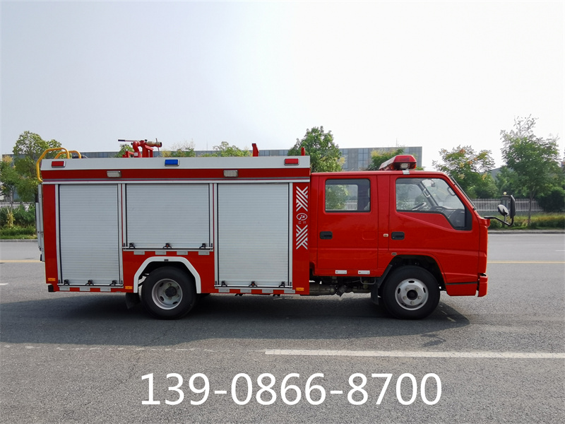 江鈴水罐消防車(2噸)圖片